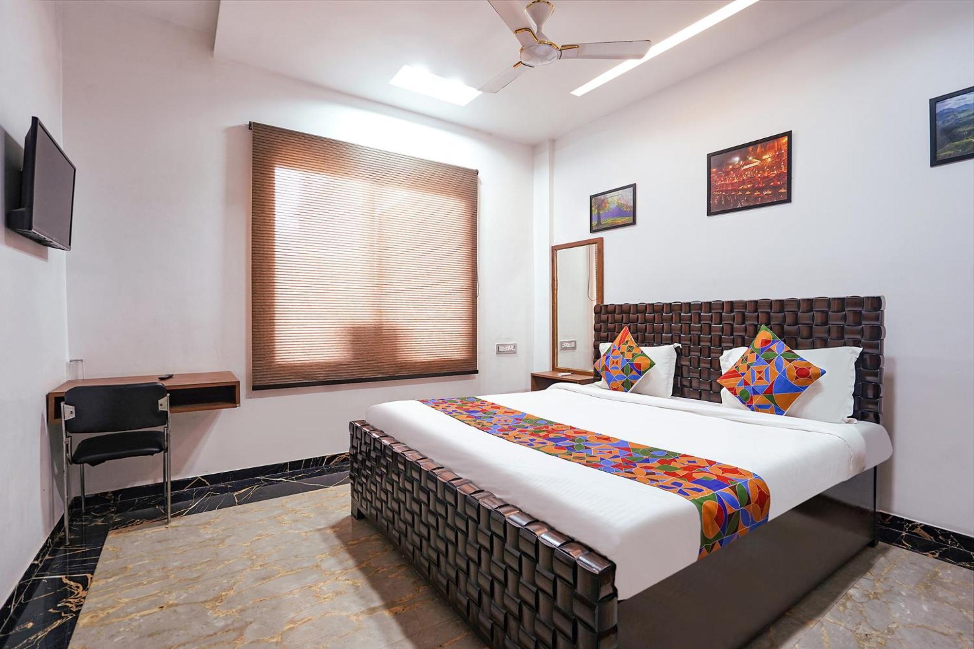 Fabhotel Villa De Benares Exterior foto